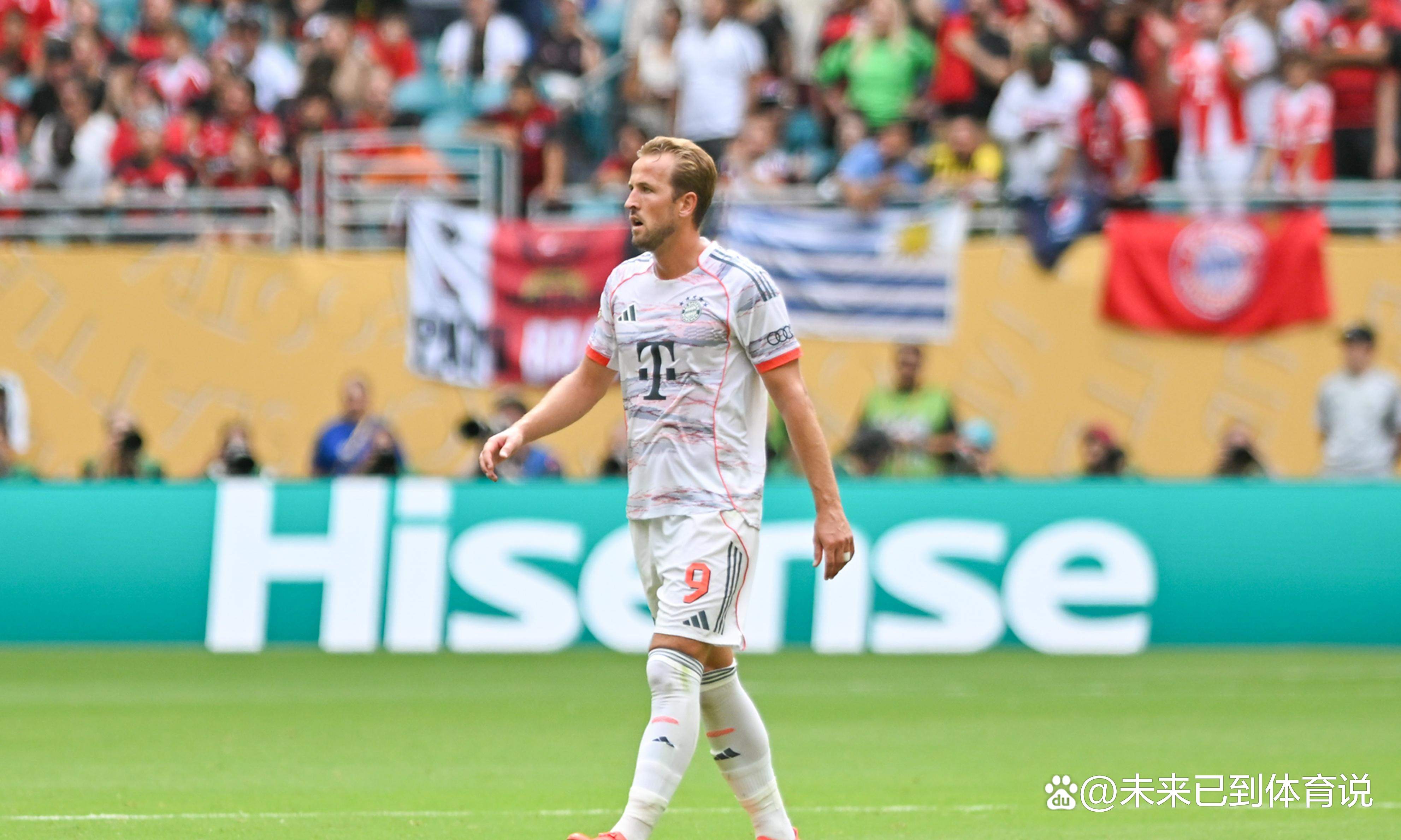 爱游戏地址-关于战术调整首场状态出色，加拿大队观众沸腾！，凯恩重返赛场引发球迷热议的信息