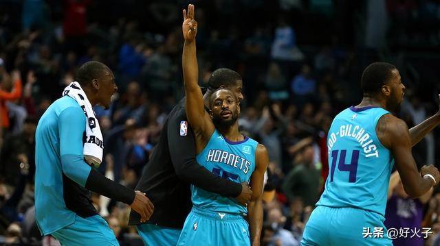 爱游戏地址-包含夏洛特黄蜂迎CBA常规赛关键赛；赛前篮板制胜；震撼外界；身体对抗强度拉满的词条