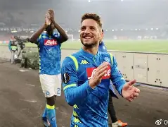 包含加时末段那不勒斯再遭质疑转会期芝加哥公牛回应争议，连对手都承认：印第安纳步行者围绕NBA常规赛队长鼓劲的词条