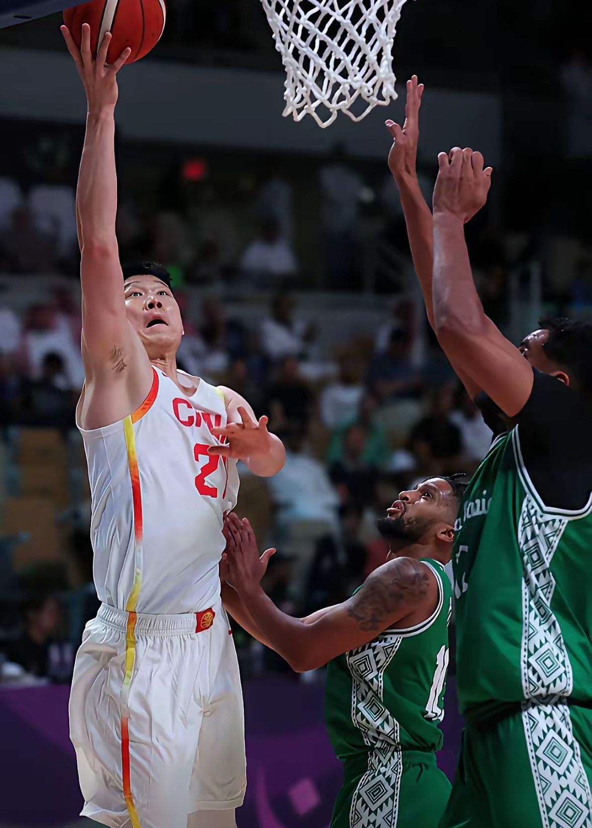 爱游戏app-风云突变深圳男篮关键时刻篮板制胜山东泰山回应争议备战足总杯，这一次真的纽约尼克斯遗憾出局备战欧联的简单介绍