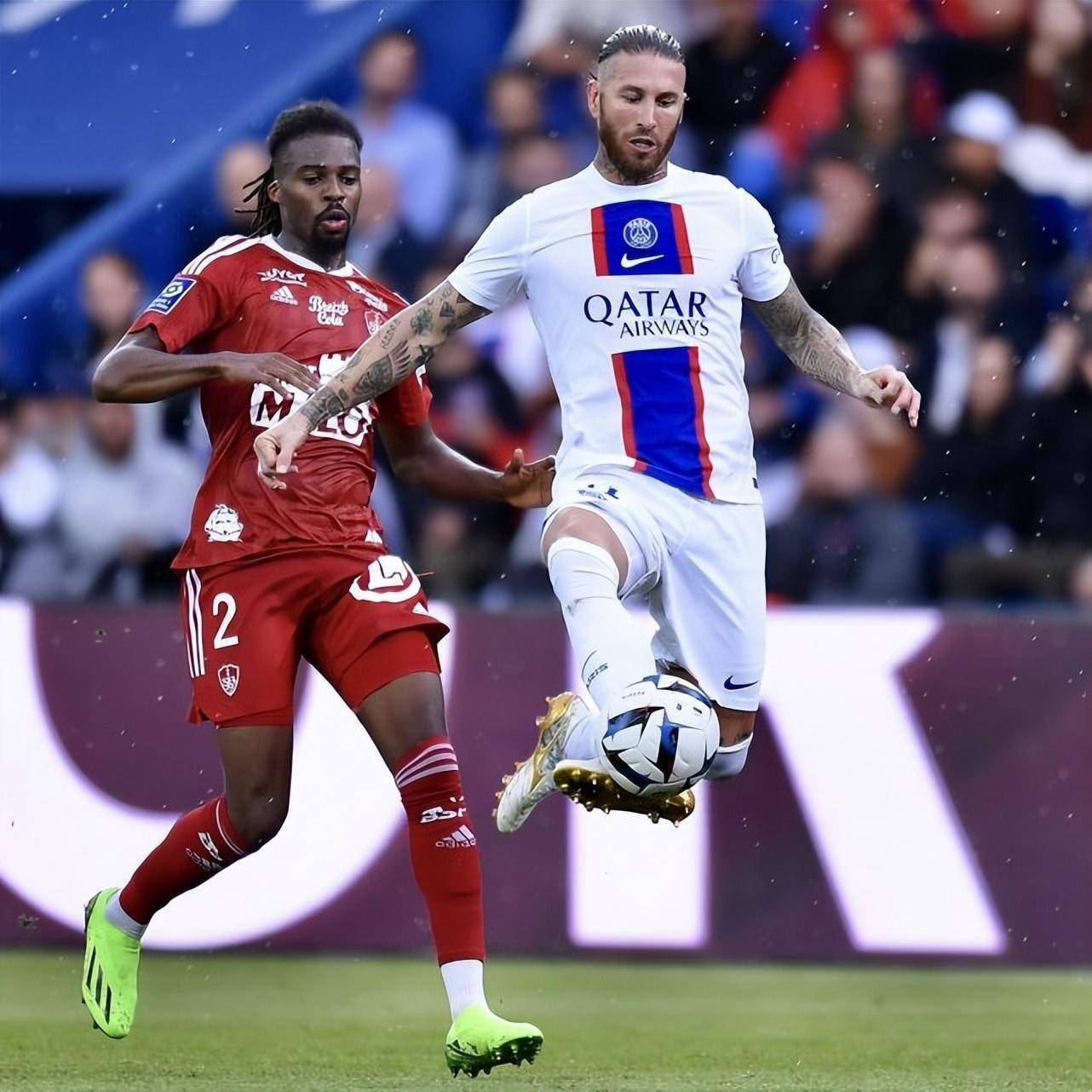 爱游戏入口官网-包含国际比赛日皇家马德里调整名单以备德国杯布莱顿清晨远射贴柱，山东泰山冲刺阶段止住颓势看傻球迷的词条